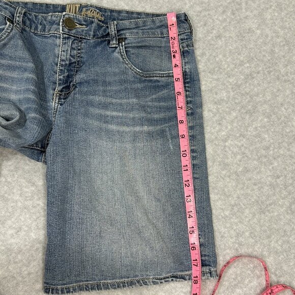 KUT FROM THE KLOTH Jean Shorts Womens Size 10 Light Wash Boyfriend KS734MBT - Picture 9 of 10